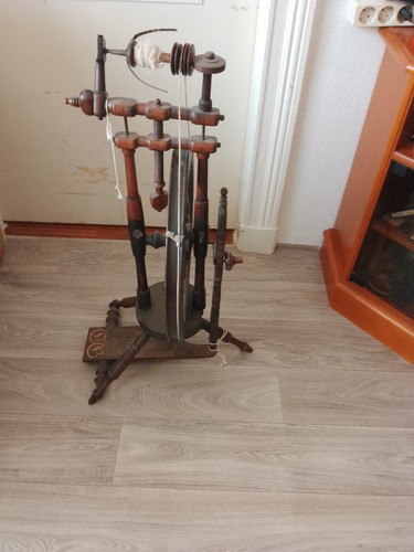 Antikes spinnrad holz - antikes,