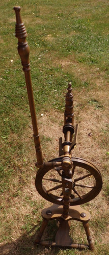 Altes holz spinnrad - holz, deko