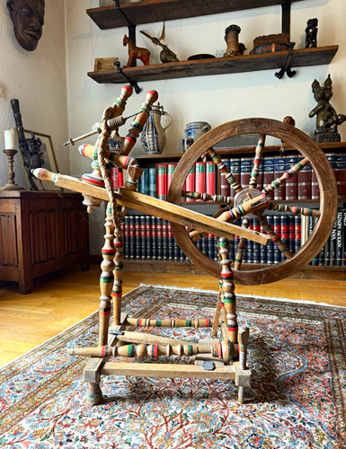 Holz spinnrad mit großem - mit,
